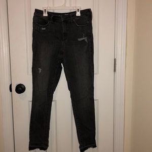 Universal Thread High Waisted Jeans